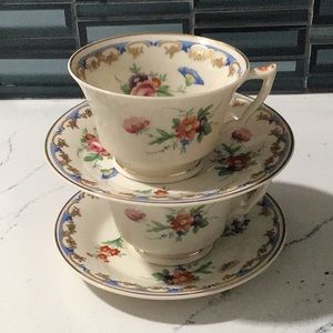 Set of 2 cup and saucers Old Ivory Syracuse China